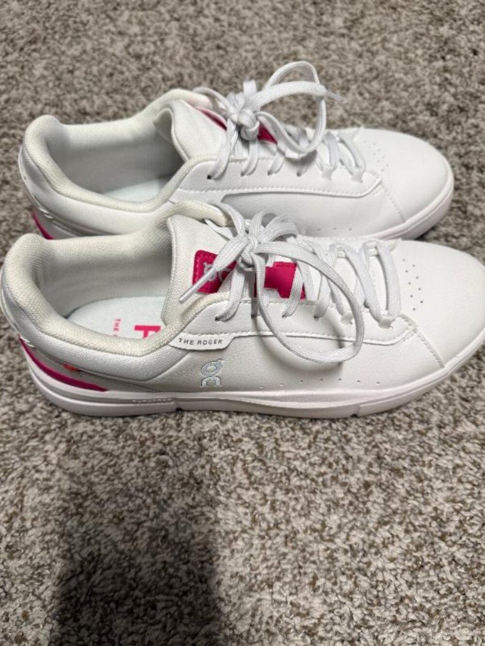 On Cloud Roger Shoes Womens Size 8